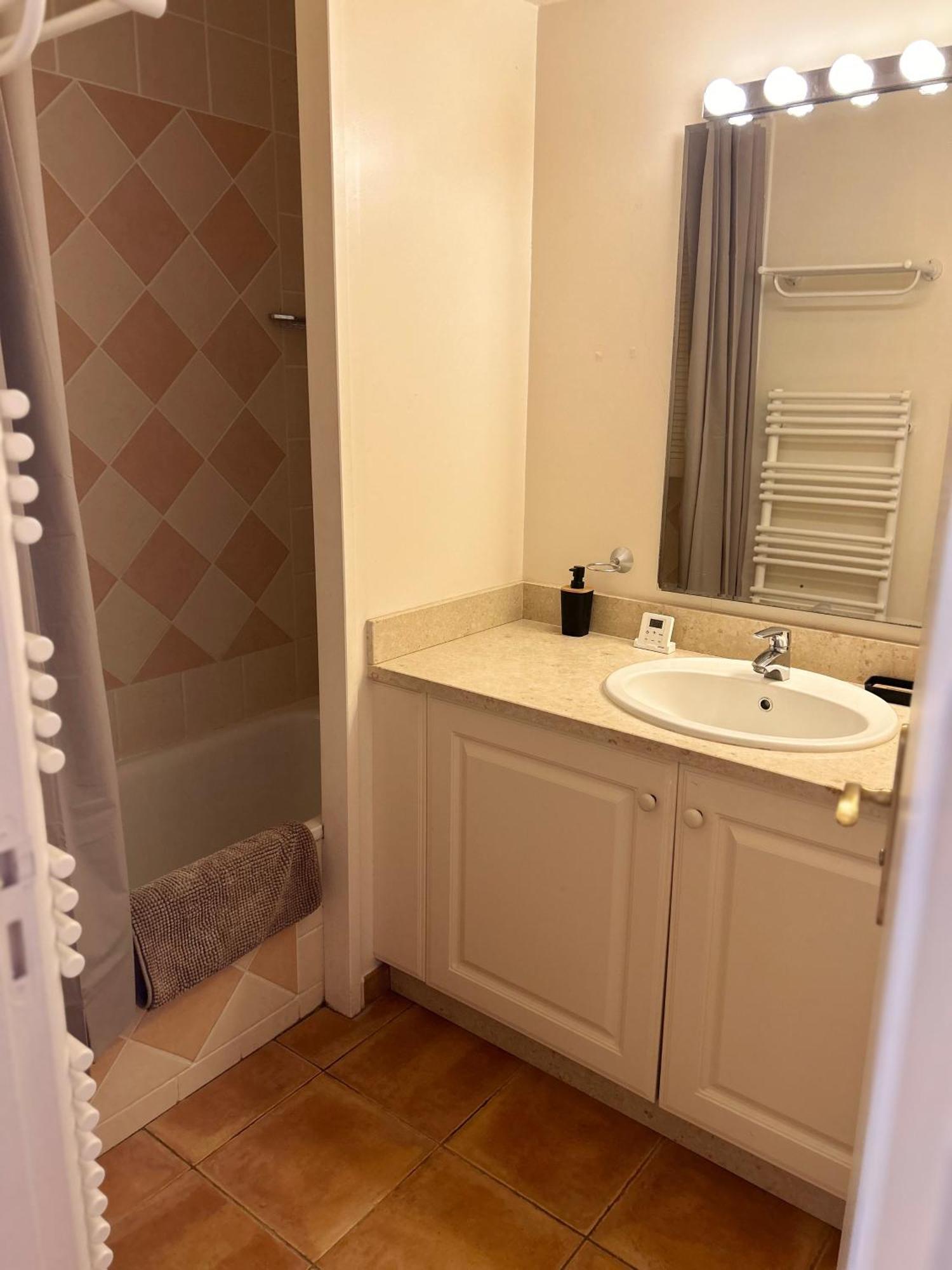 Appartement Golf De Saumane 2 Chambres 2 A 4 Personnes Ngoại thất bức ảnh